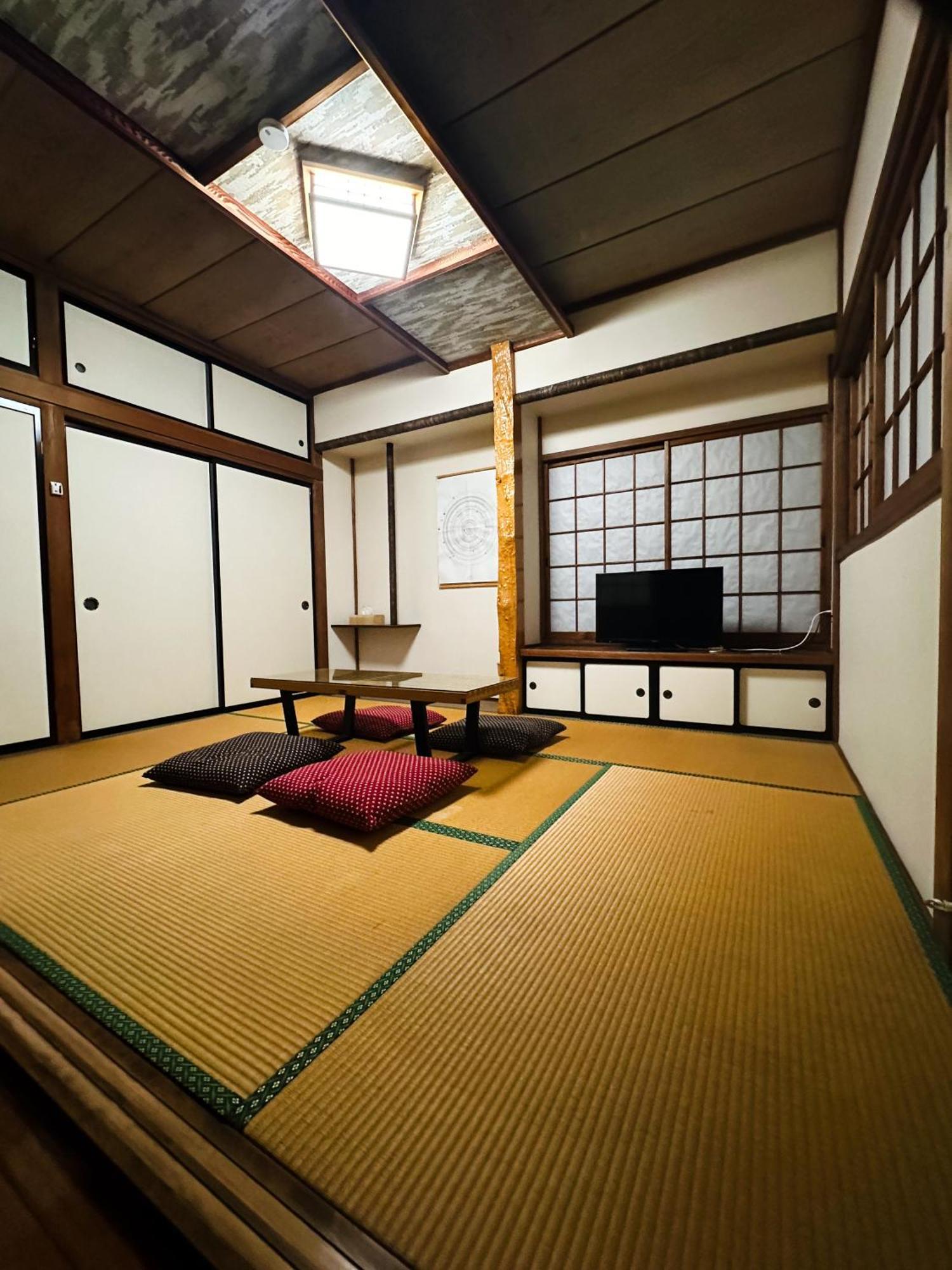 ファミリー仲良しグループ向け貸切宿ともだちハウス Chichibu Exterior foto